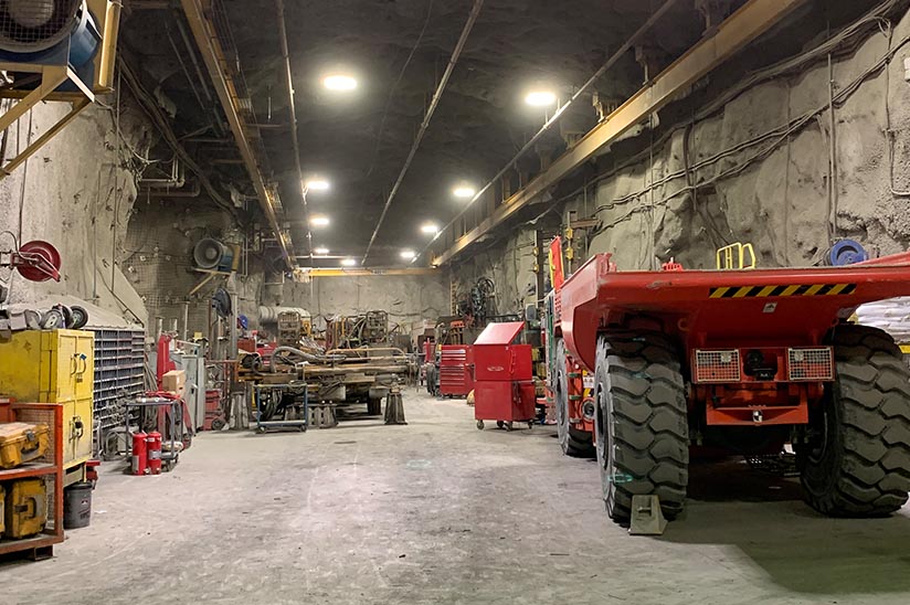 Image of the inside Young-Davidson Mine Mobile Maintenance Shop Facility